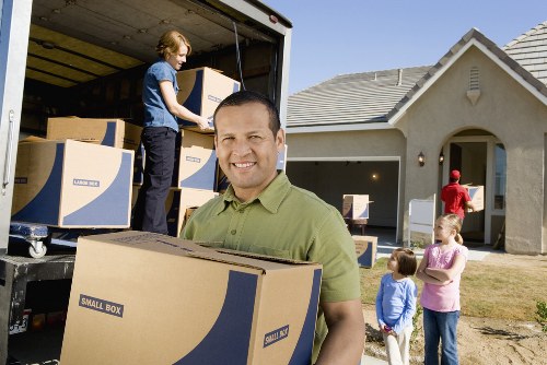 Careful room-by-room packing and unpacking support for a London move